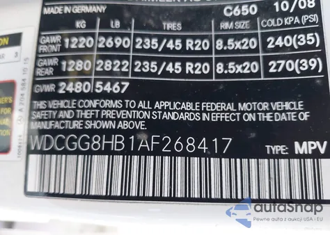 2010 Mercedes-Benz Glk 350 4Matic z USA, uszkodzony, nr VIN WDCGG8HB1AF268417